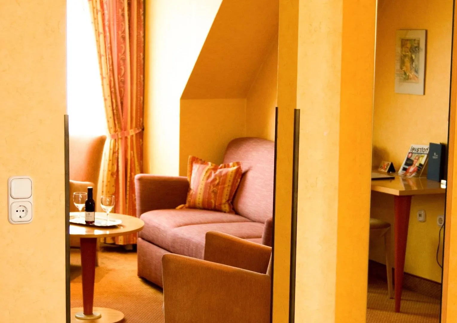 Hotel Stadt Muenchen Dusseldorf 4*,