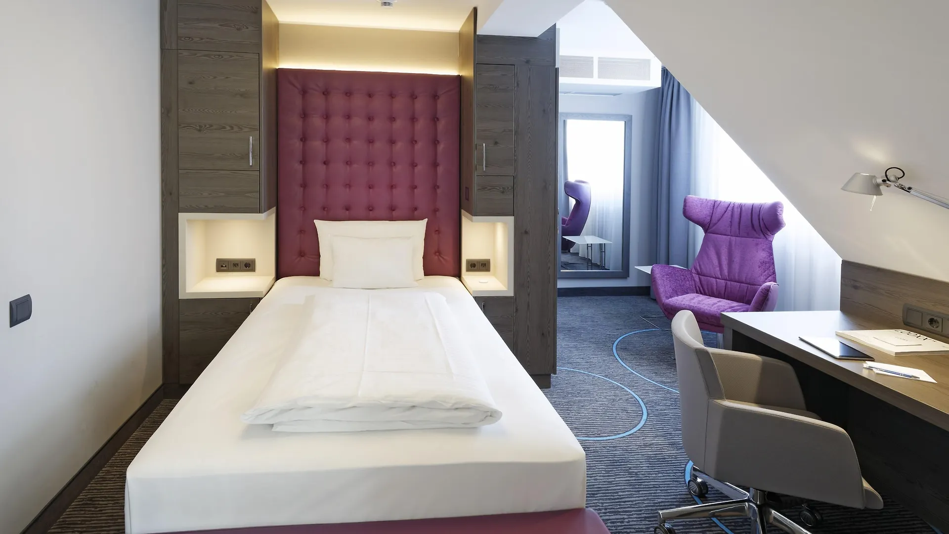 ****  Hotel Stadt Muenchen Dusseldorf Germany