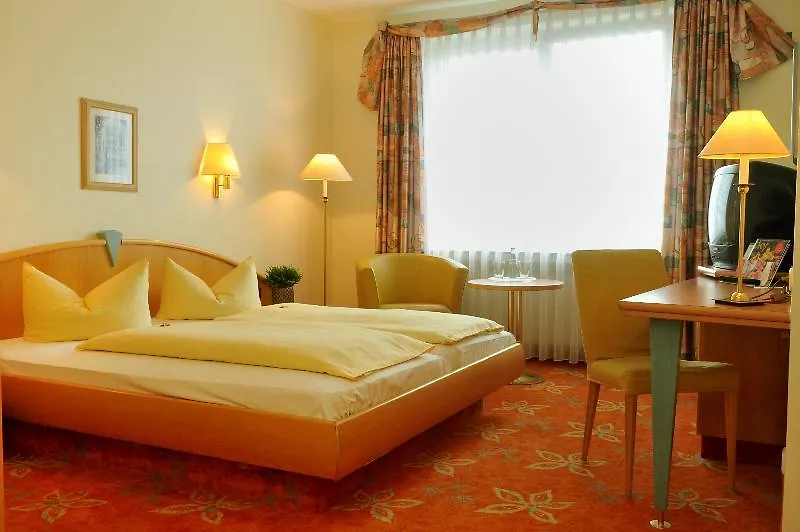 ****  Hotel Stadt Muenchen Dusseldorf Germany